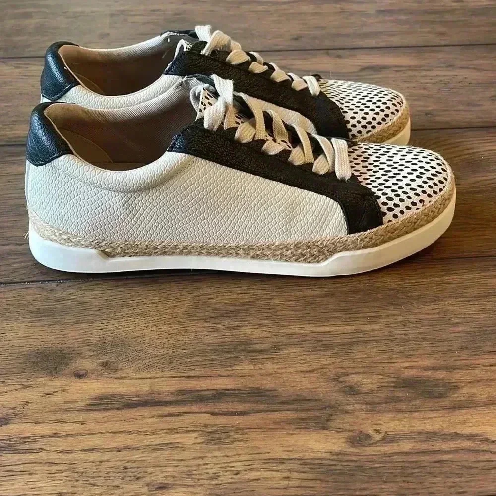 Crown Vintage Adelite Sneaker Lace Up Black/Cream Women’s sz 8M - Picture 5 of 9